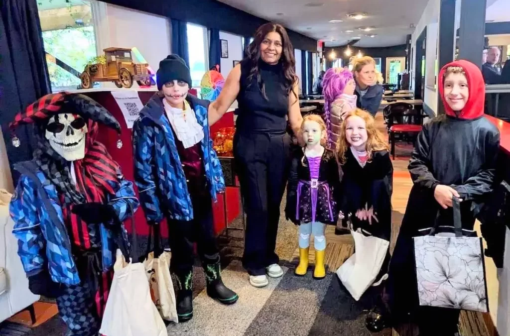 Aldergrove businesses treat the town for Halloween